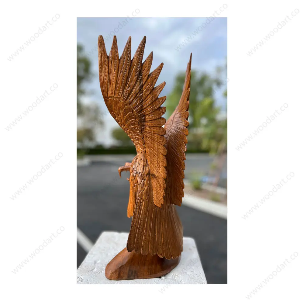 Eagle-wooden-statue1