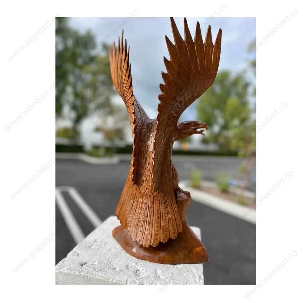 Eagle-wooden-statue2