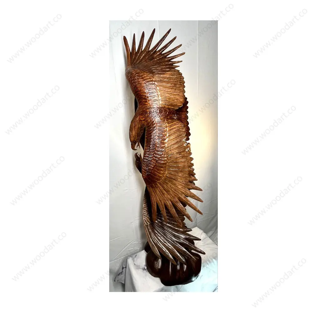Wooden statue of two eagles